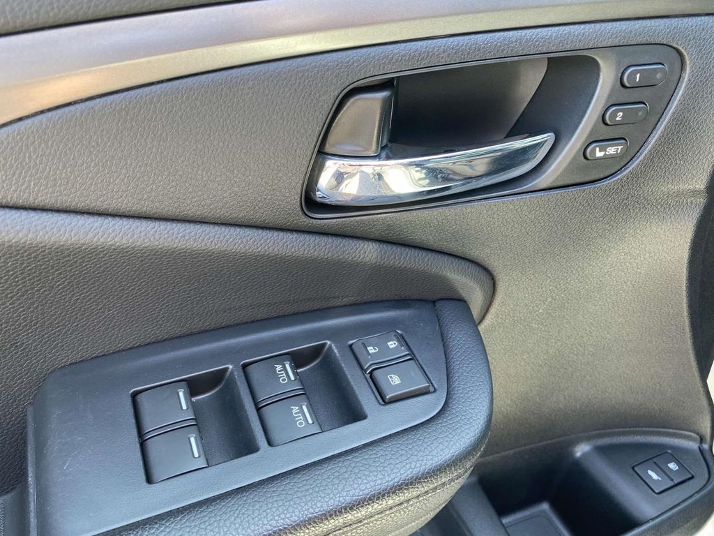 2020 Honda Passport EX-L photo 13