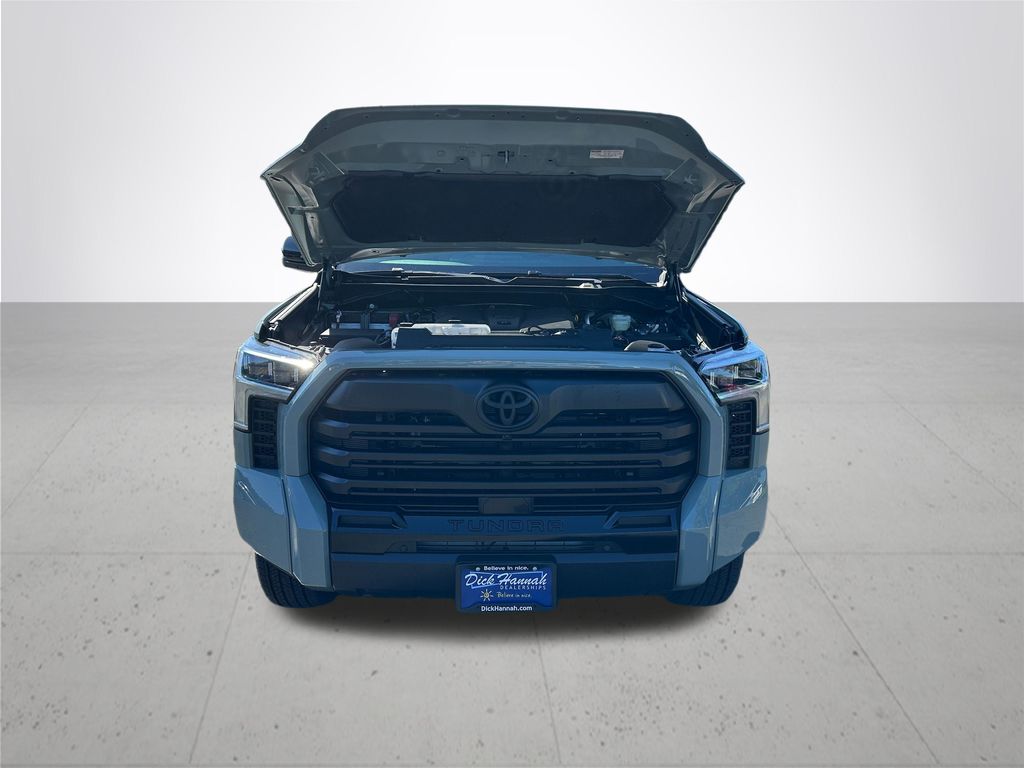 2026 Toyota Tundra Limited CrewMax photo 4
