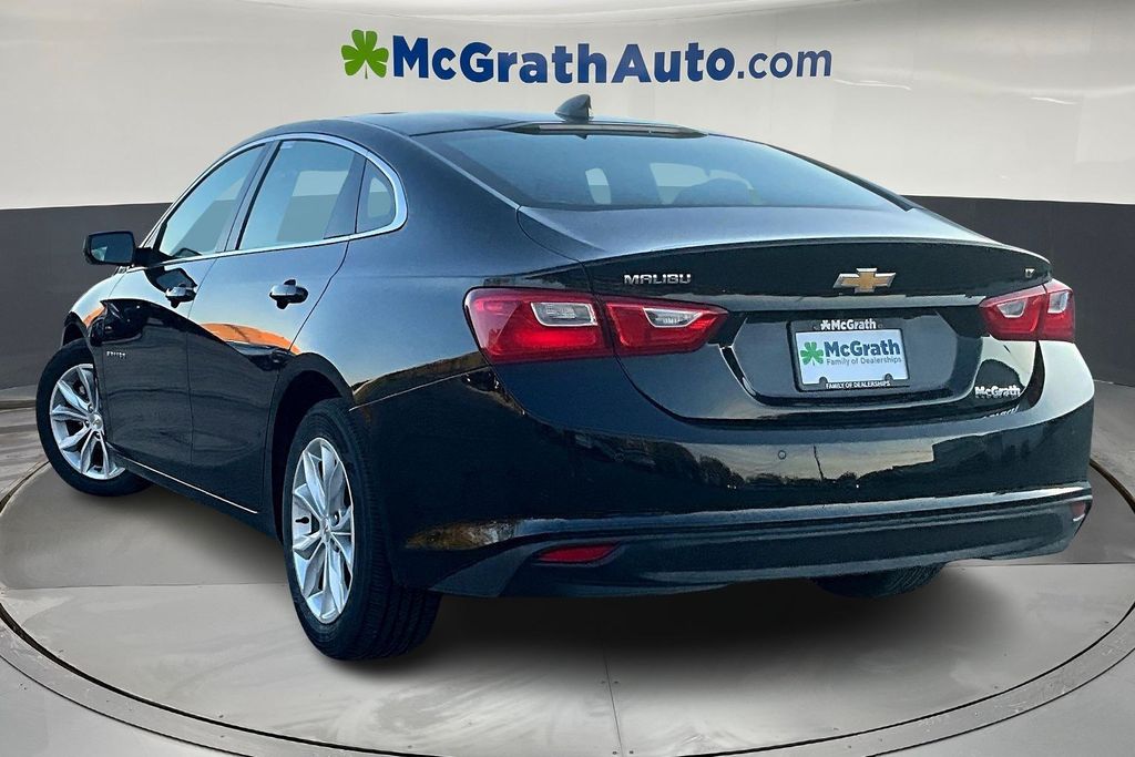 2024 Chevrolet Malibu 1LT photo 4