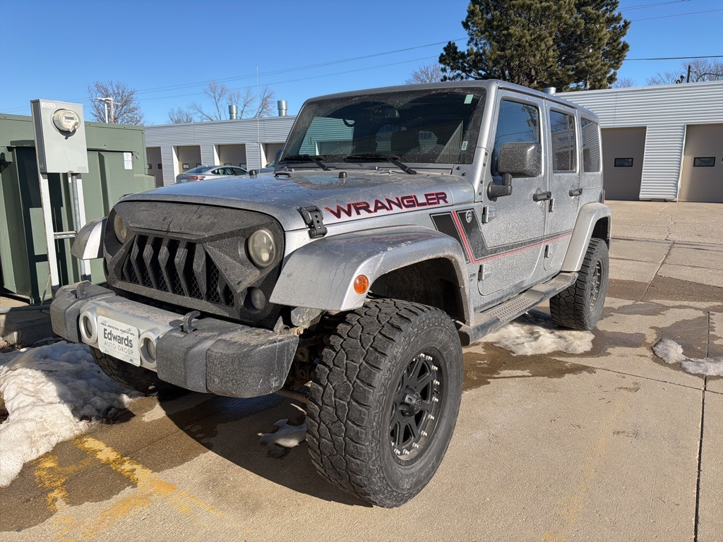 2015 Jeep Wrangler Unlimited Sahara's photo