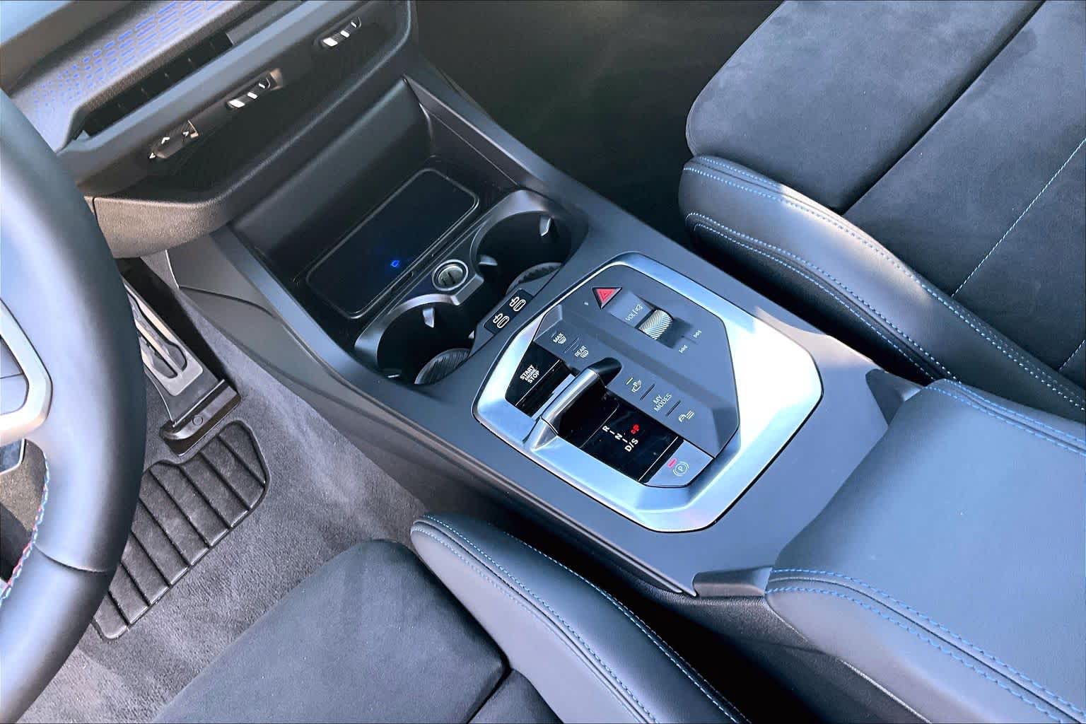 2025 BMW 2 Series M235 - Photo 11