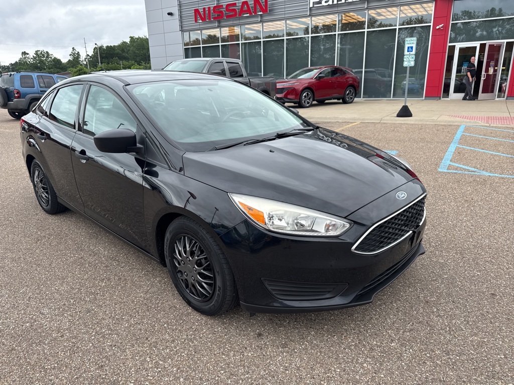 Used 2016 Ford Focus S with VIN 1FADP3E24GL219809 for sale in Dover, OH