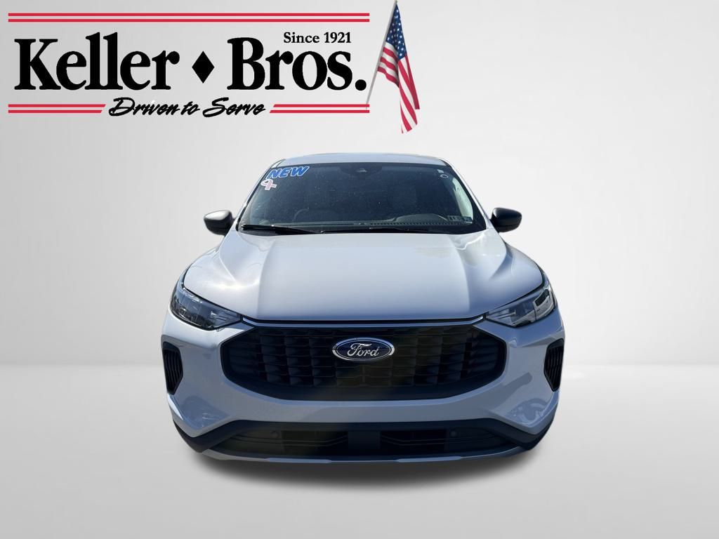 2026 Ford Escape Active photo 2