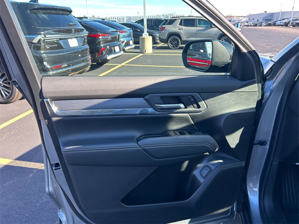 2026 GMC TERRAIN - Image 14