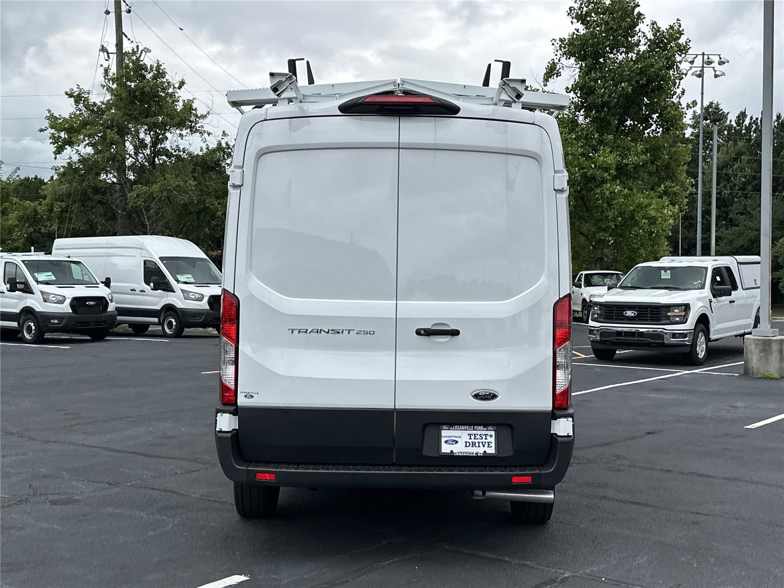 2025 Ford Transit Cargo Van photo 24