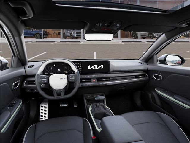 2025 Kia K4 GT-Line Turbo photo 14
