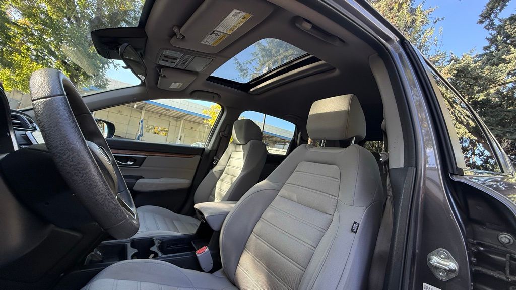 2017 Honda CR-V EX photo 28