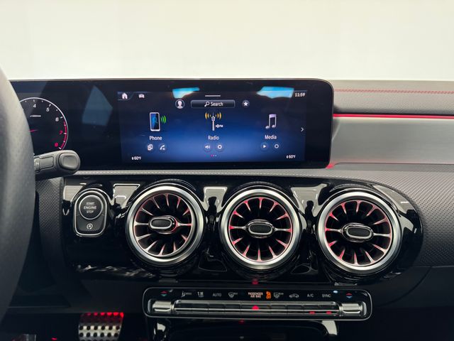 2025 Mercedes Benz CLA 250 photo 4