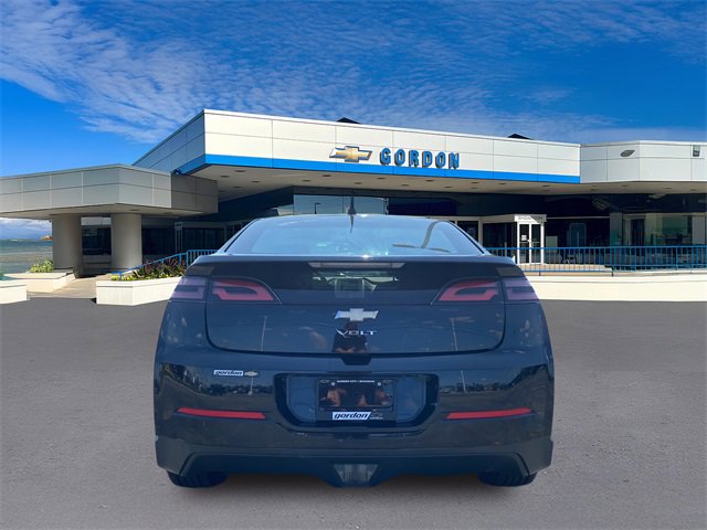 2011 Chevrolet Volt photo 3
