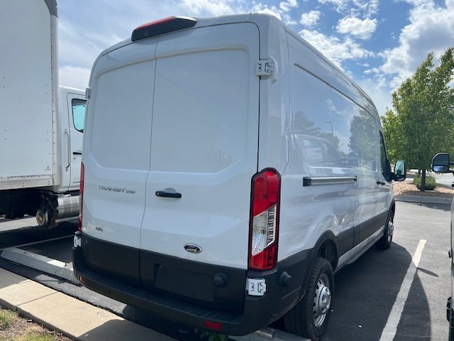 2024 Ford Transit Cargo Van photo 24