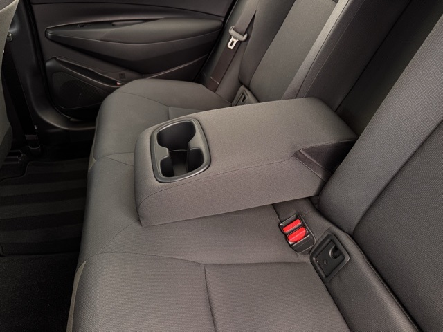 2024 Toyota Corolla Hybrid LE photo 40