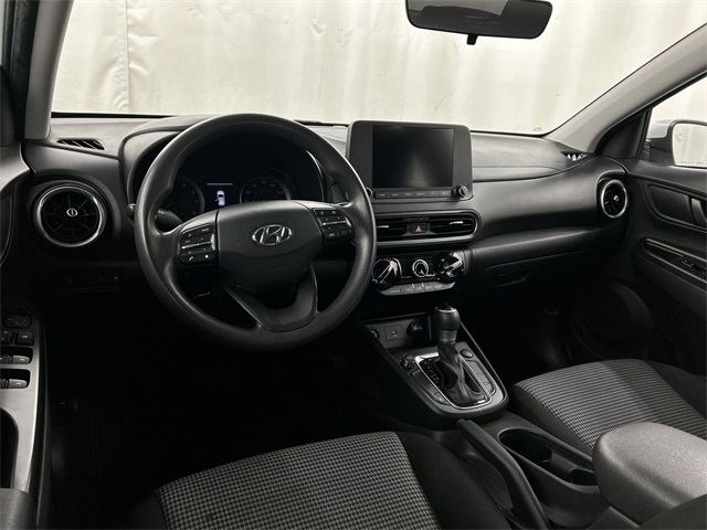 2023 Hyundai Kona SE photo 16