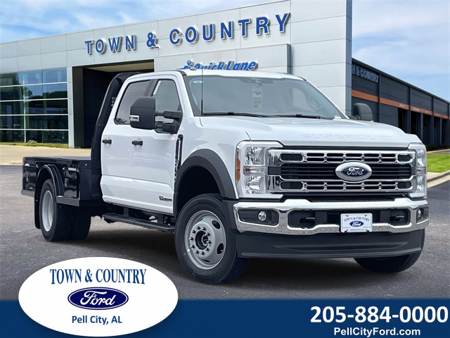 2026 Ford F-550 Super Duty Chassis Cab XL's photo