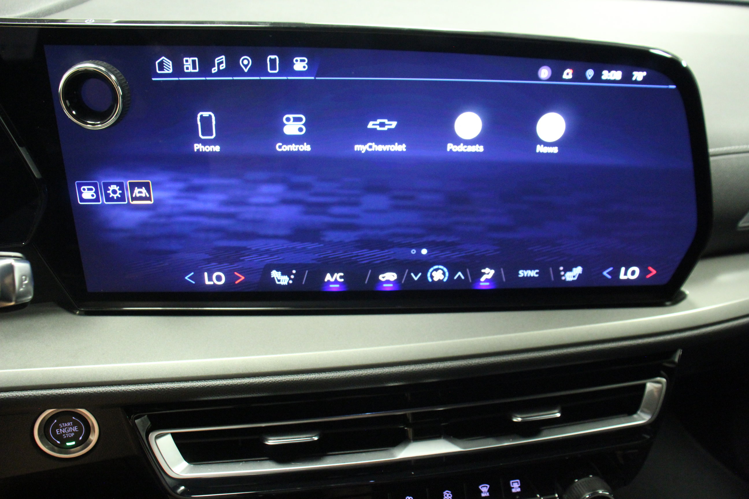 2024 Chevrolet Traverse photo 29