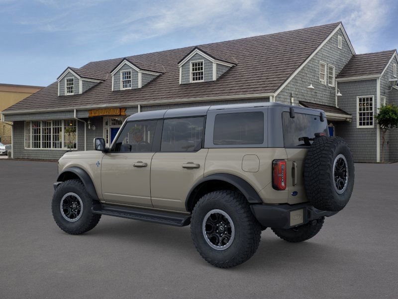 2025 Ford Bronco Outer Banks photo 4