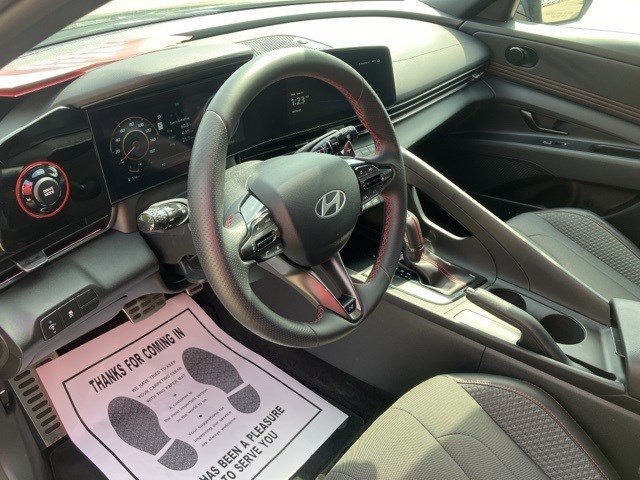 2024 Hyundai Elantra N Line photo 12