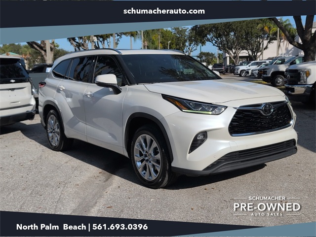 2020 Toyota Highlander Limited's photo