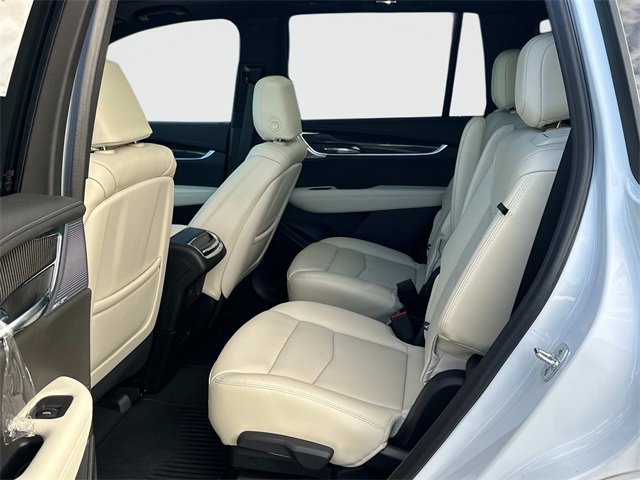 2025 Cadillac XT6 Sport photo 11
