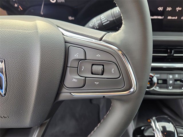 2025 Buick Envista ST photo 24