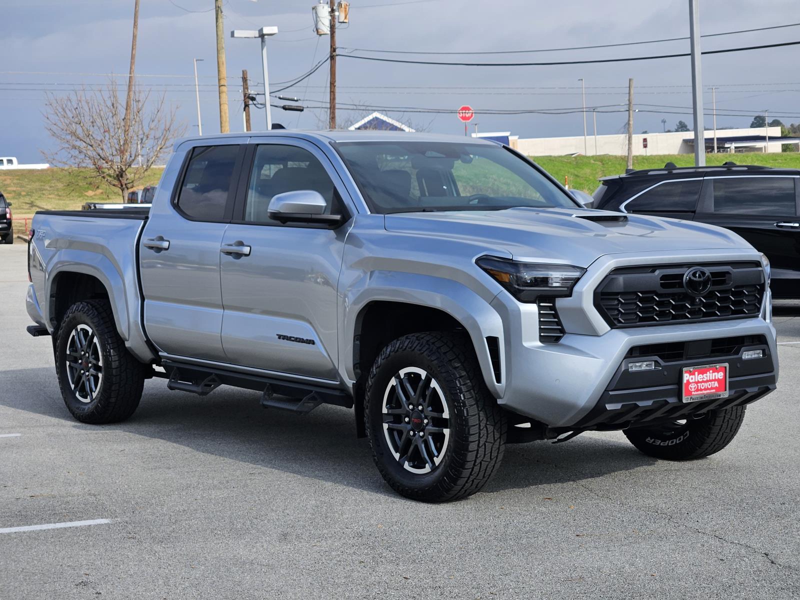 2024 Toyota Tacoma TRD Sport's photo