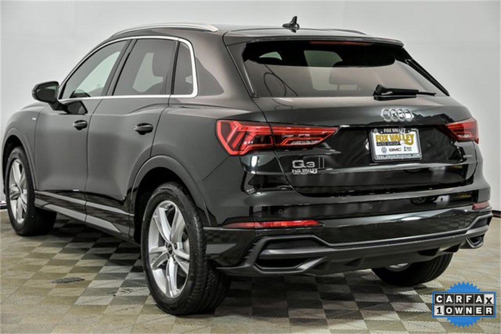 2022 Audi Q3 S line Premium Plus photo 5