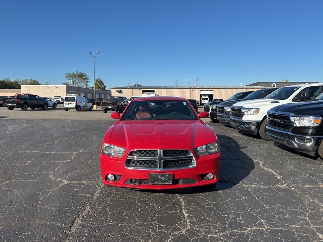 2011 Dodge Charger R/T photo 3