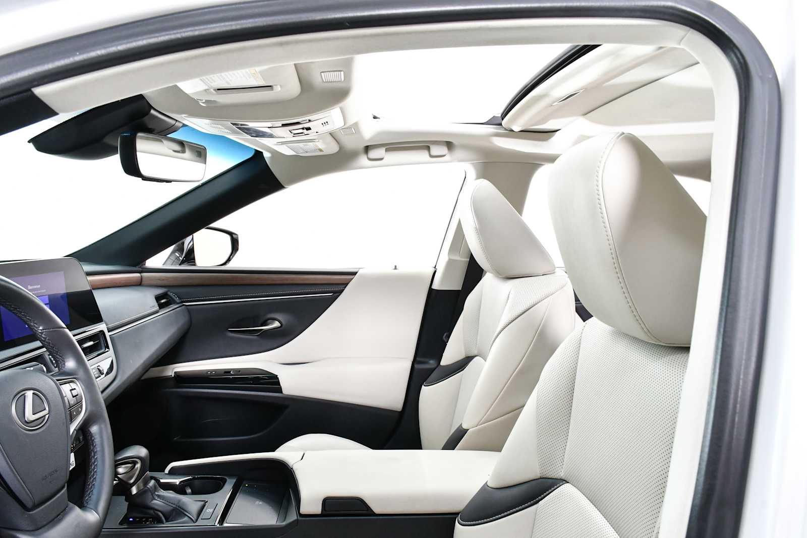 2024 Lexus ES 250 Premium photo 9