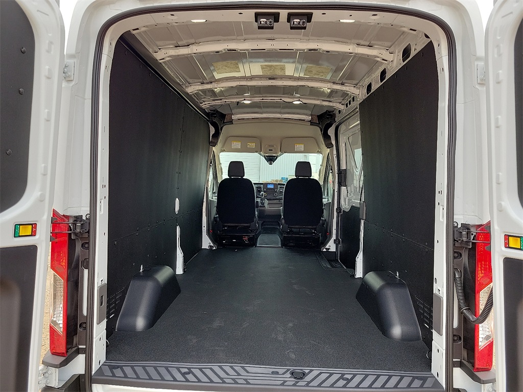 2025 Ford Transit Cargo Van photo 11