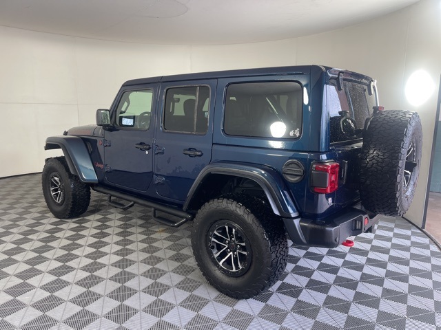 2025 Jeep Wrangler Rubicon X photo 11