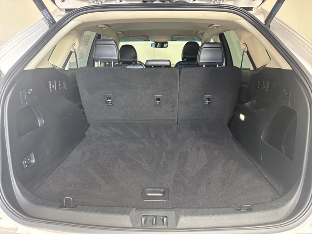 2019 Ford Edge SEL photo 21