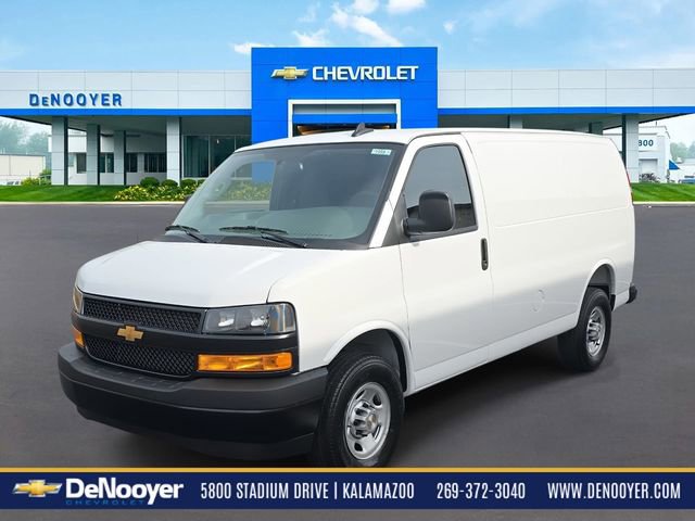 2025 Chevrolet Express Cargo Work Van's photo