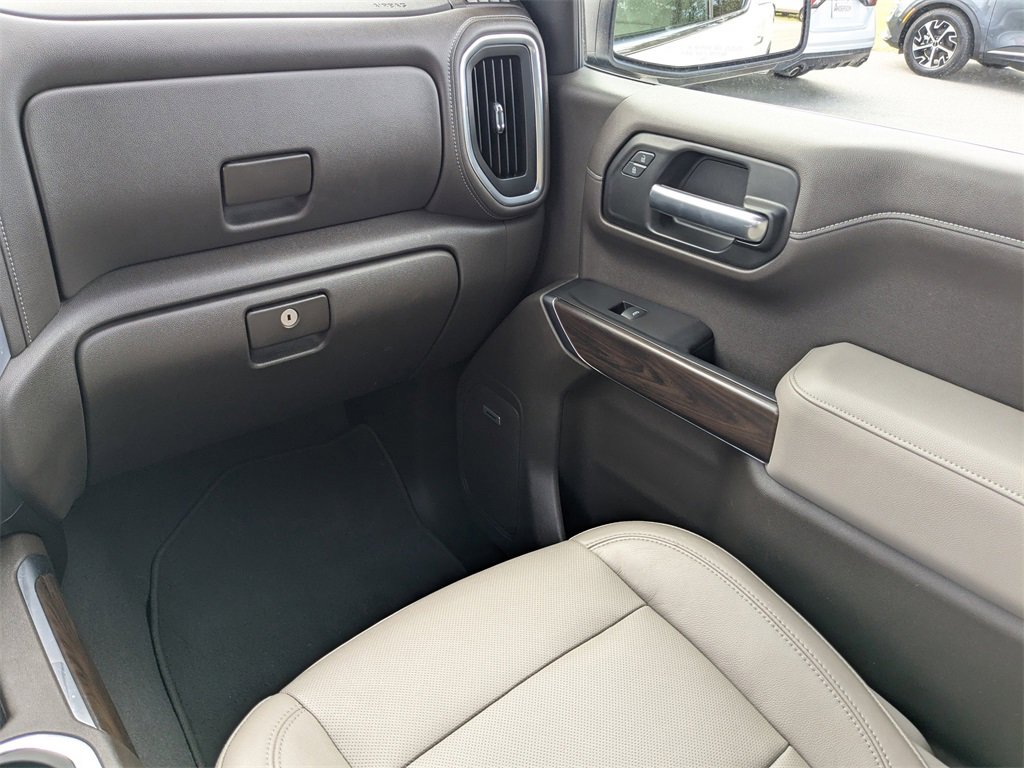 2019 Gmc Sierra SLT photo 17