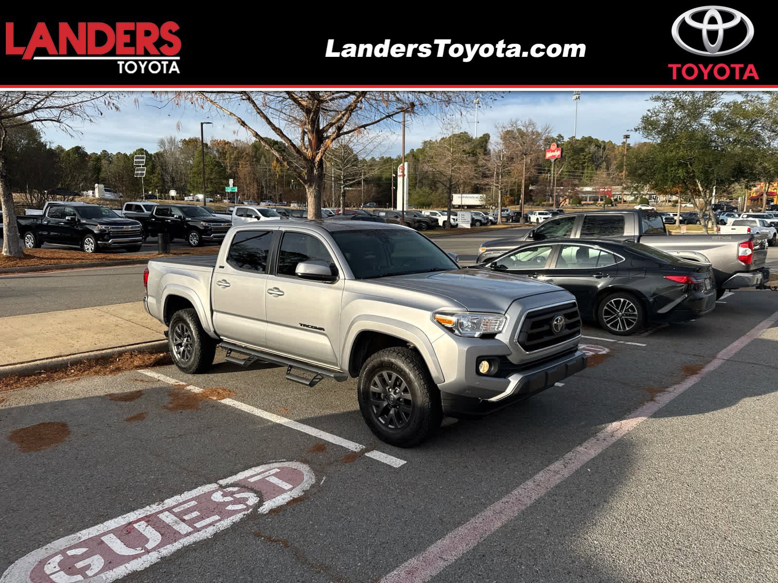 2020 Toyota Tacoma SR5's photo