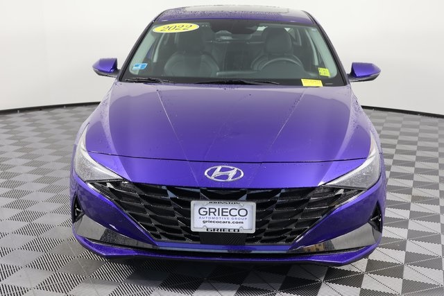 2022 Hyundai Elantra Limited photo 3