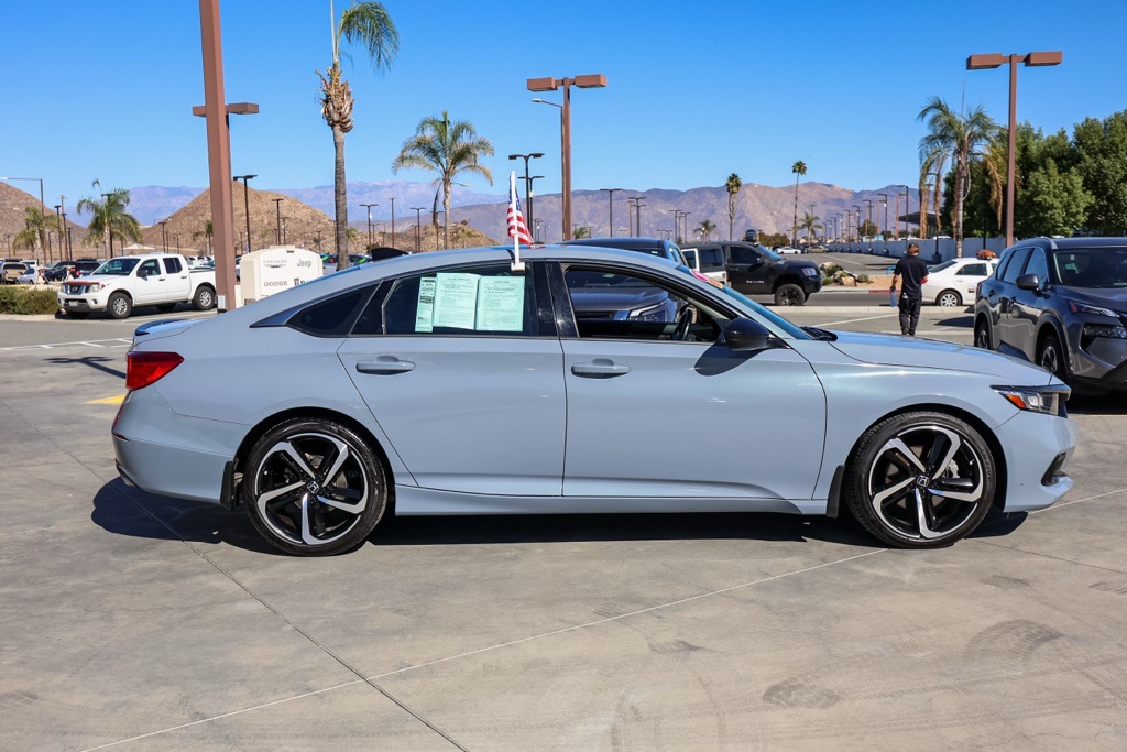2021 Honda Accord Sport SE photo 2