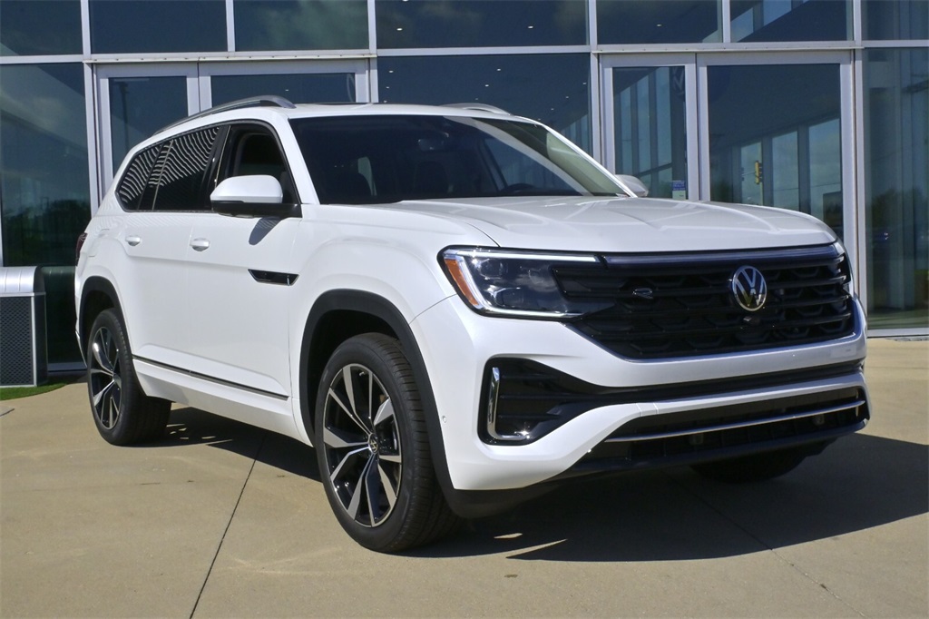 2026 Volkswagen Atlas SEL Premium R-Line's photo