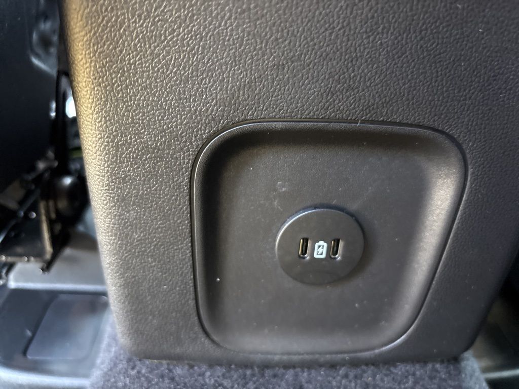 2023 Ford Escape ST-Line Elite photo 26