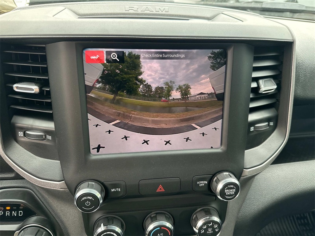 2024 Ram 2500 Tradesman photo 20