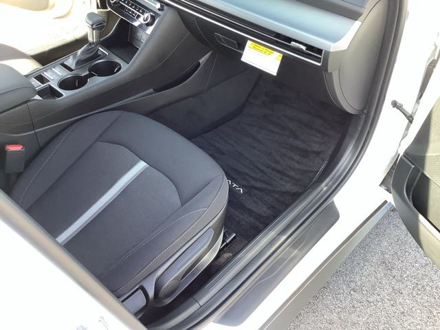 2025 Hyundai Sonata SE photo 21