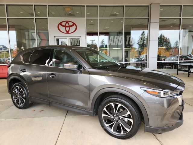 2023 Mazda CX-5 S Premium package's photo