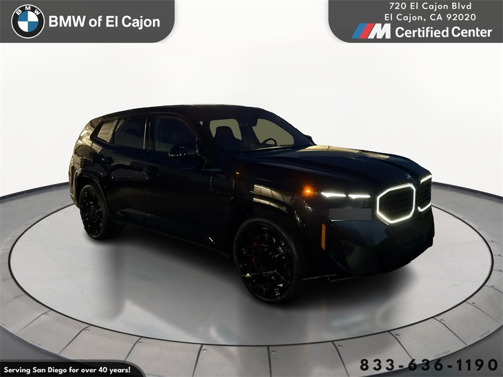 2026 BMW XM Base's photo