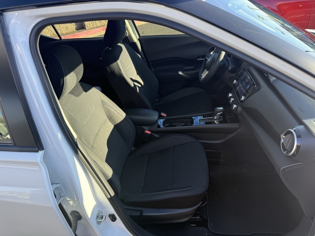 2024 Nissan Kicks SV photo 4