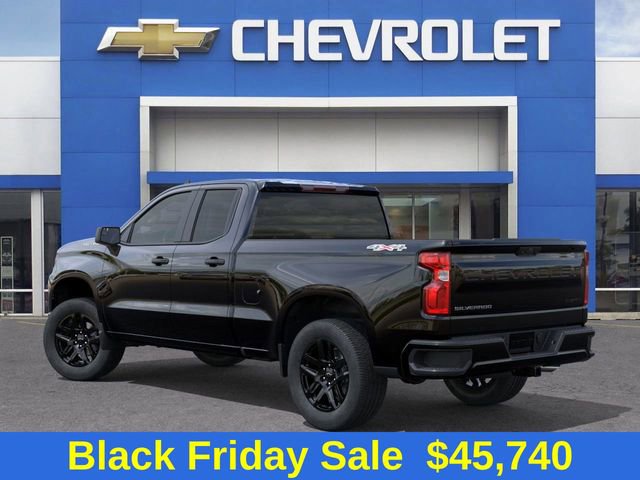 2026 Chevrolet Silverado 1500 Custom photo 2