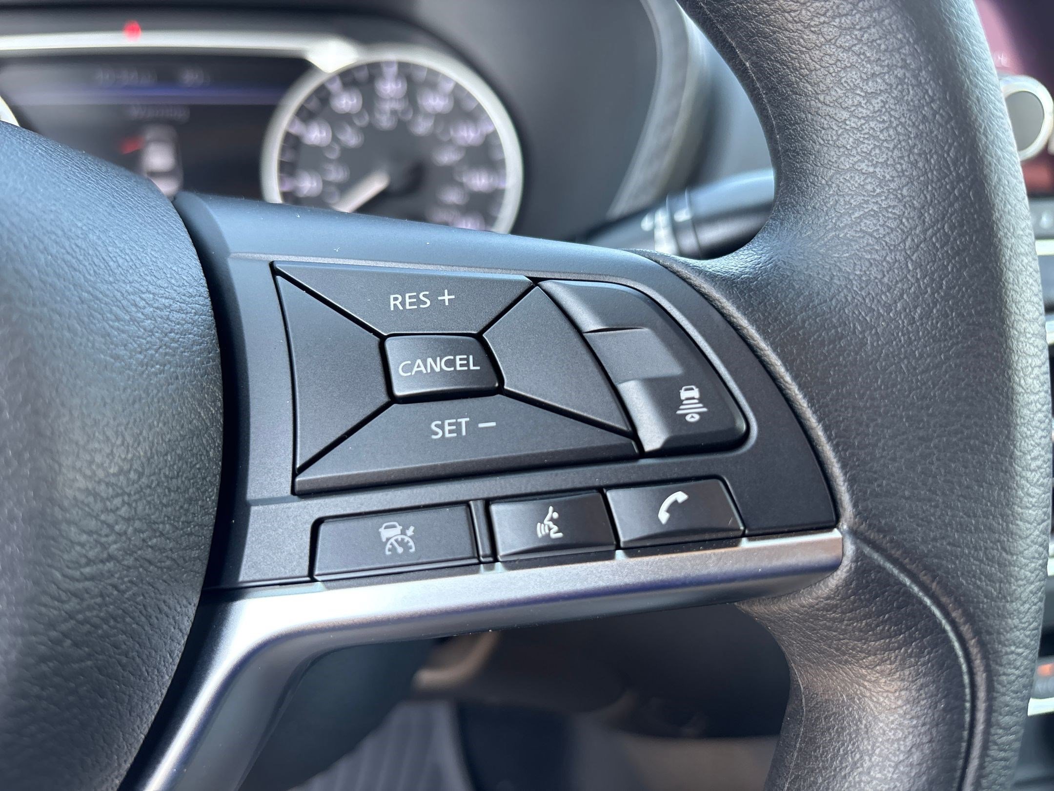 2025 Nissan Sentra SV photo 25