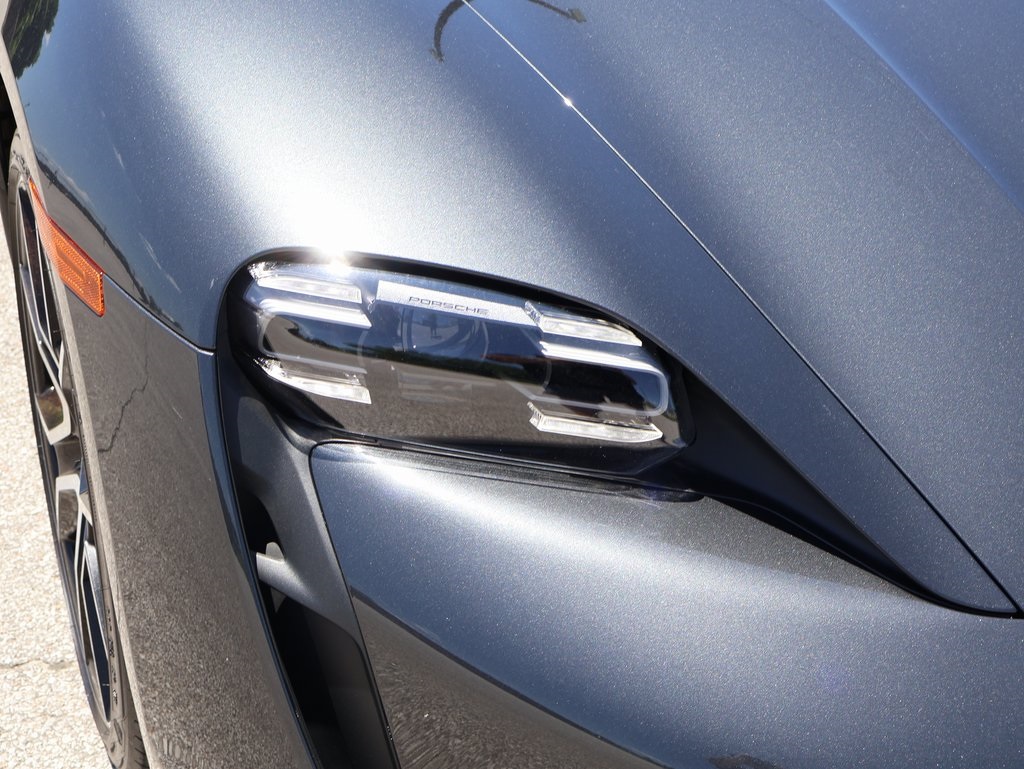 2023 Porsche Taycan 4S photo 14