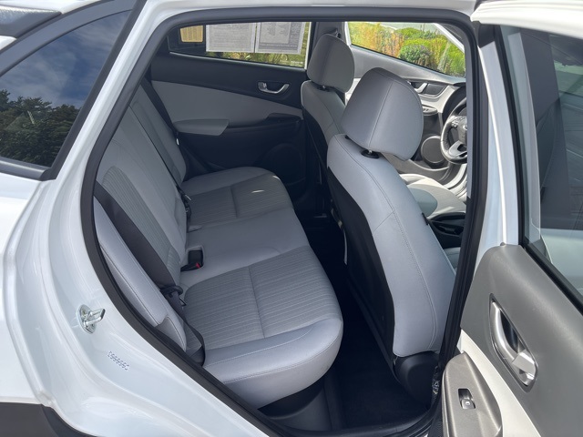 2023 Hyundai Kona SEL photo 17