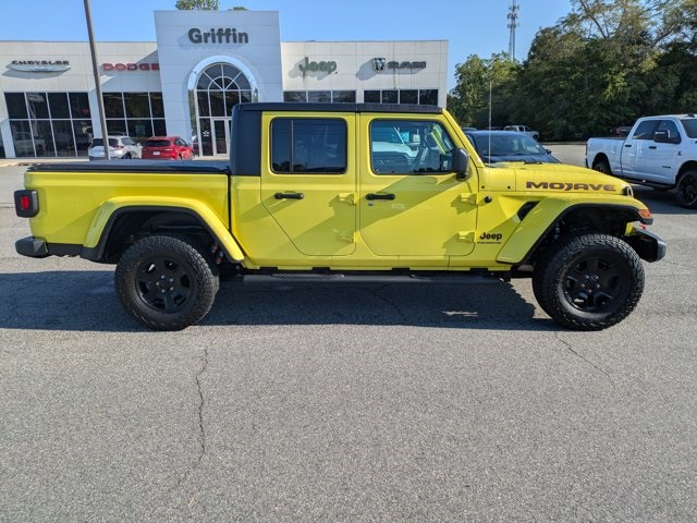 2023 Jeep Gladiator Mojave photo 2