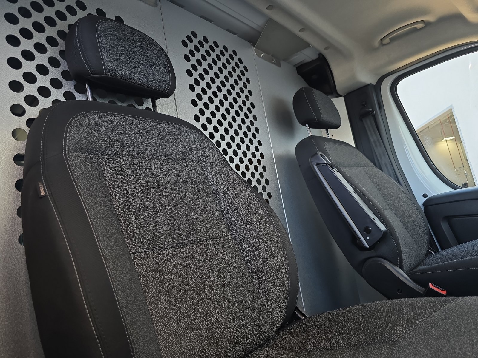 2023 Ram ProMaster 2500 Base photo 11