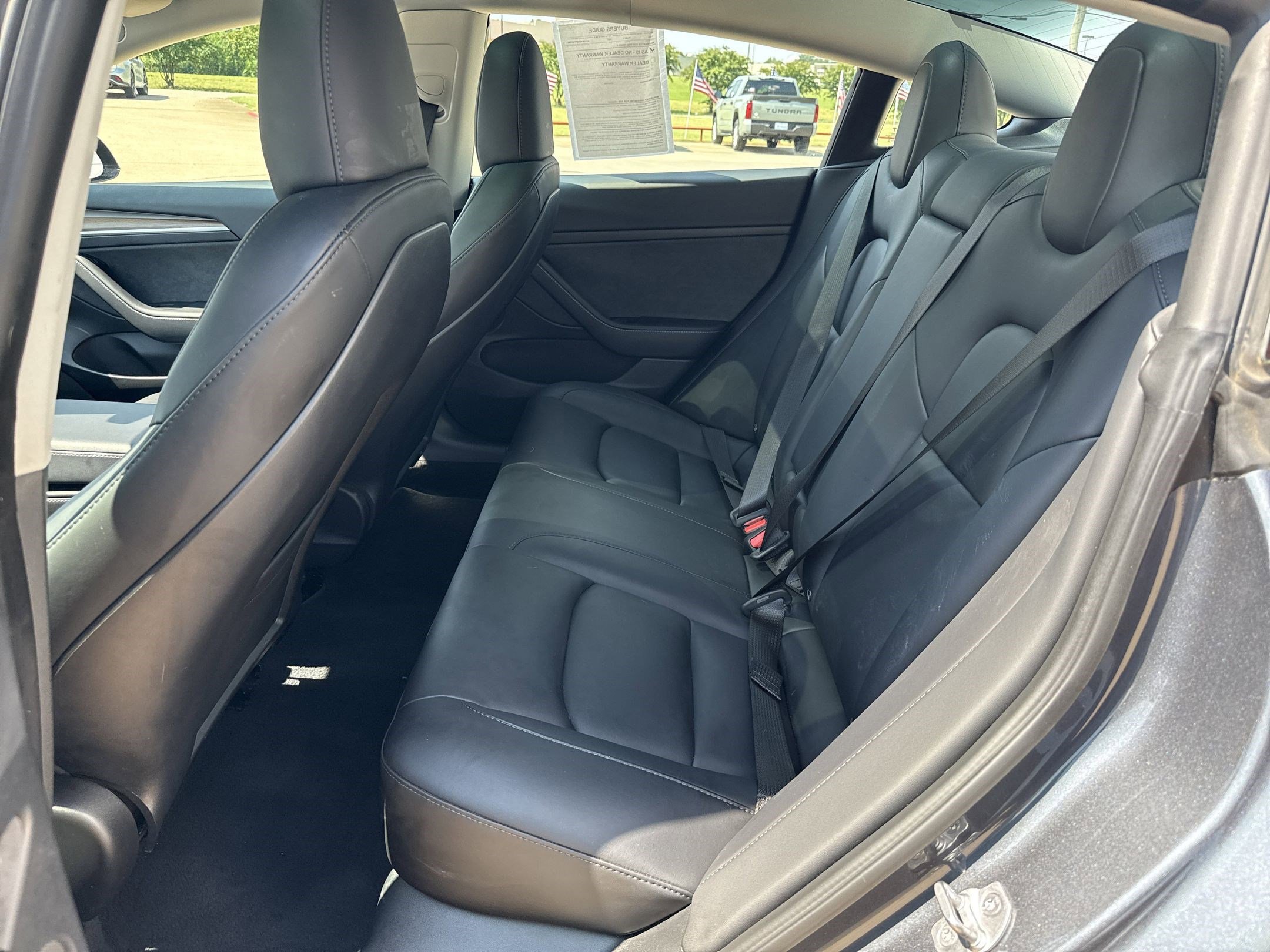 2023 Tesla Model 3 photo 13