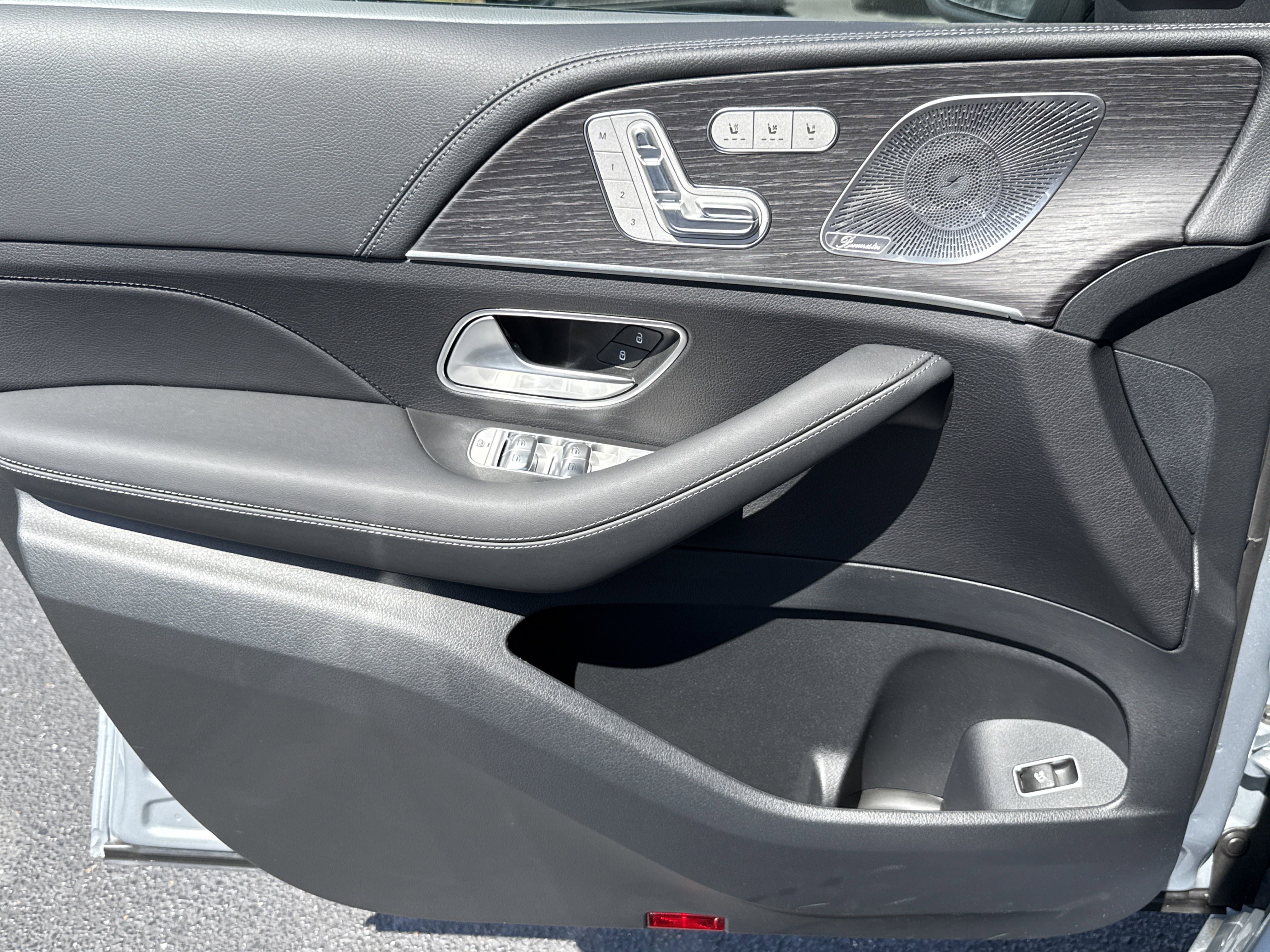 2025 Mercedes Benz GLE 53 AMG photo 22